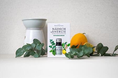 How does Aromatherapy Work? Impacts of Essential Oils on the Body and Psyche