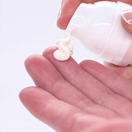 ROSE Rejuvenating Anti-Wrinkle & Lifting Mask