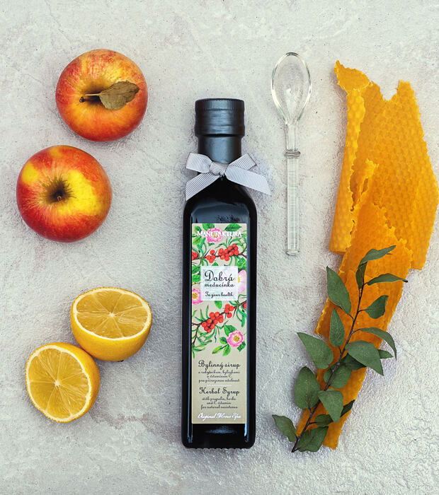 Dobrá meducínka – bylinný sirup s rakytníkom, bylinkami a vitamínom C