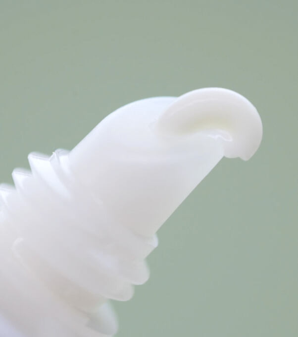 Anti-pollution & Anti-aging sérum na rty LOUKA