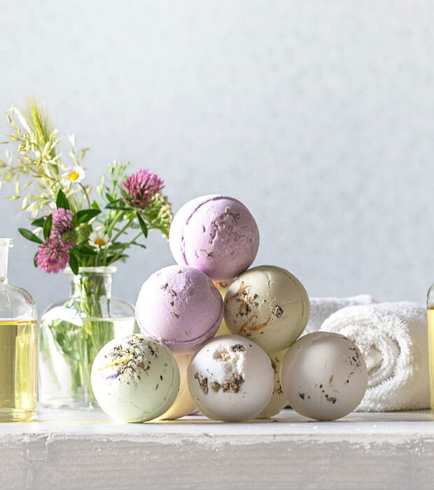 Anti-pollution & Detox šumivá koule do koupele 2v1 LOUKA