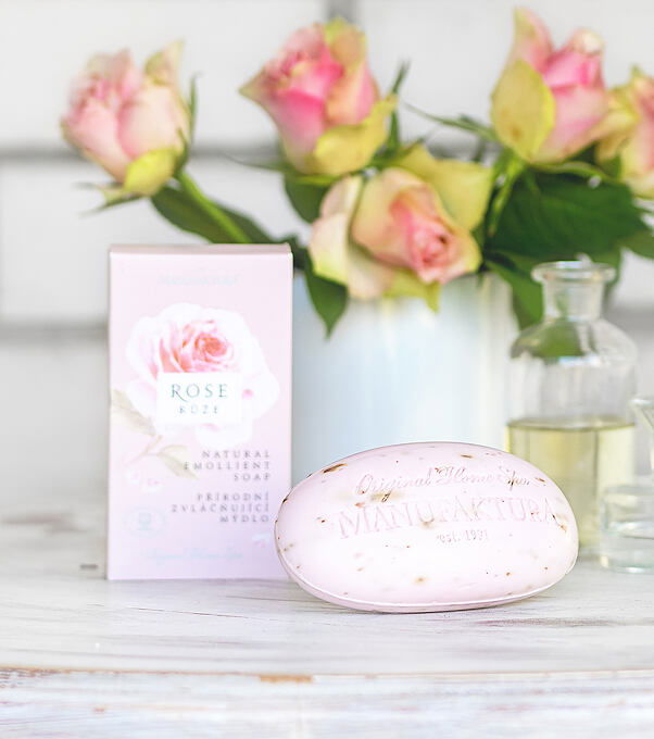 Darčekový balíček Omladzujúca starostlivosť o ruky RUŽA